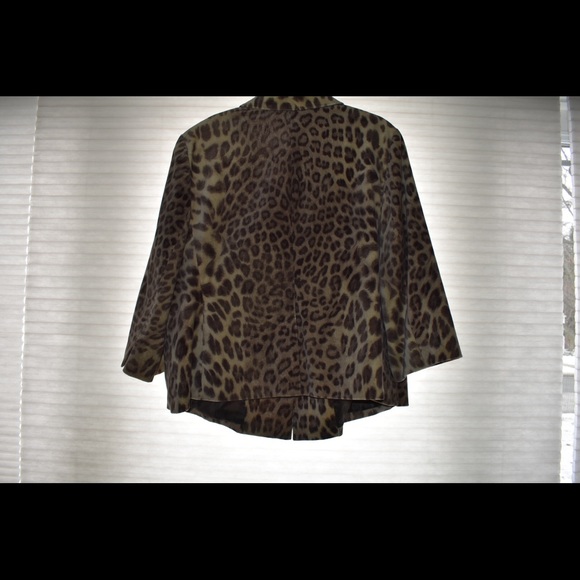Talbots tiger print blazer - Picture 8 of 8
